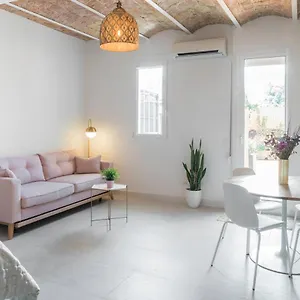 Magic With Private Terrace Apartment