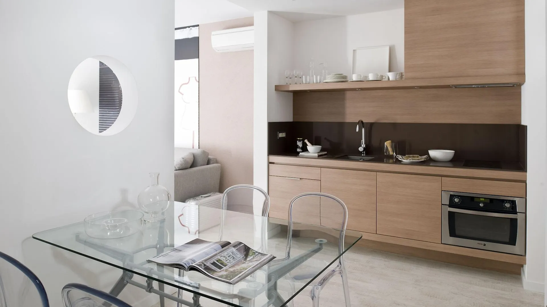 Eric Voekel Boutique Apartments - Bcn Suites Barcelona