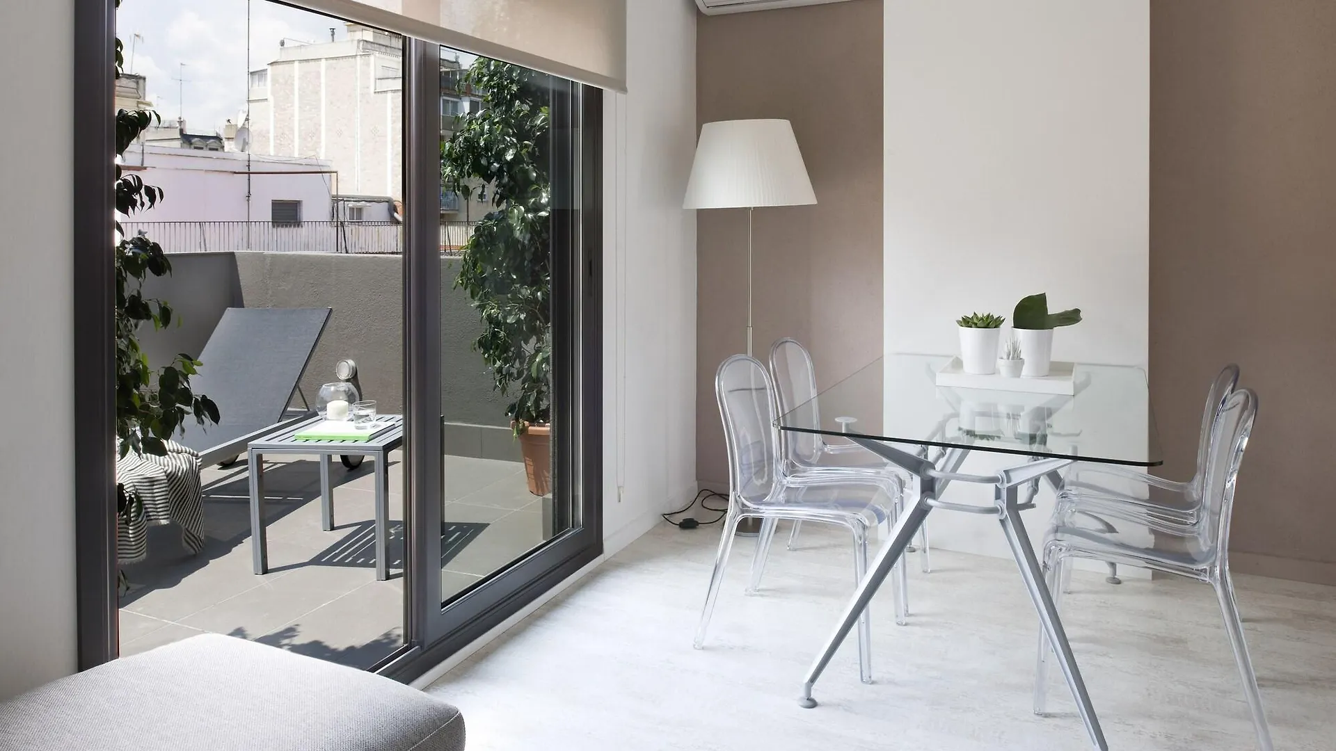 Eric Voekel Boutique Apartments - Bcn Suites Barcelona Spain