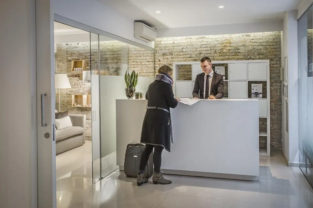 Eric Voekel Boutique Apartments - Bcn Suites Barcelona