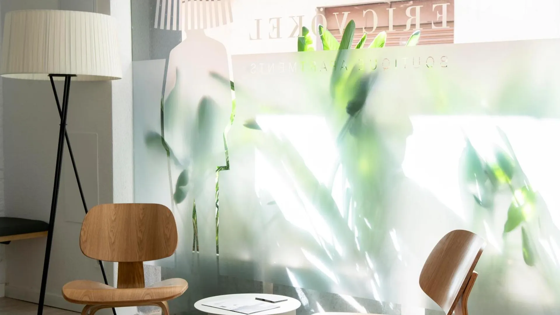 Eric Voekel Boutique Apartments - Bcn Suites Barcelona Spain